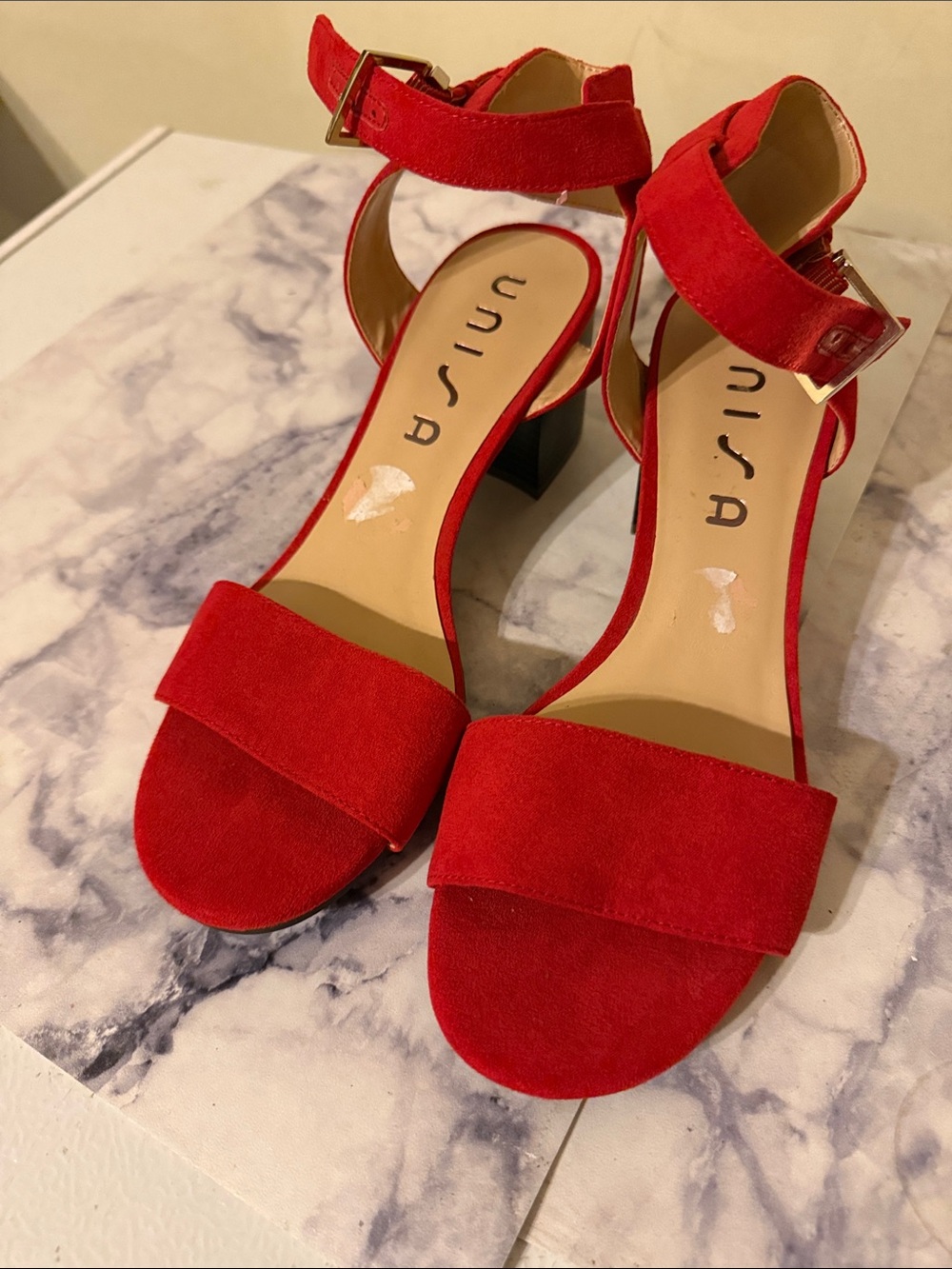Unisa Red Suede Block Heel Sandals with Ankle Strap Buckle